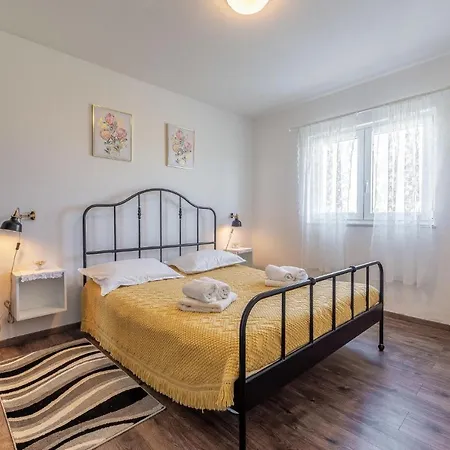 Cozy In With House Sea View Апартаменты